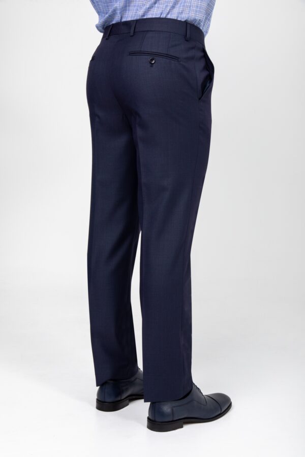 Erkek takım elbise smokin dış çekim ürün foto çekimi