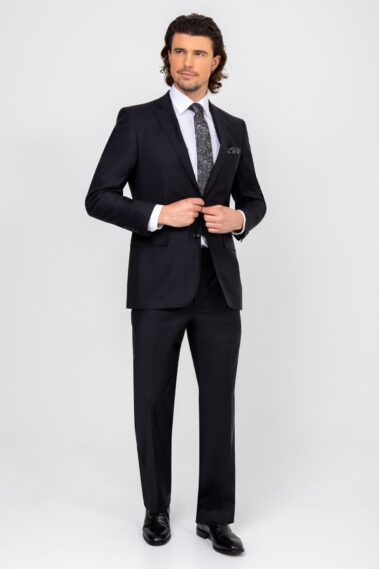 Erkek takım elbise smokin dış çekim ürün foto çekimi