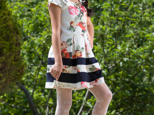 Kız çocuk elbise fotoğraf çekimi moda e-ticaret profesyonel fotoğraf çekimi