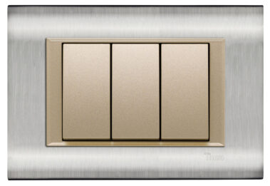 Thea elektrik anahtarı ürün still life fotoğraf çekimi