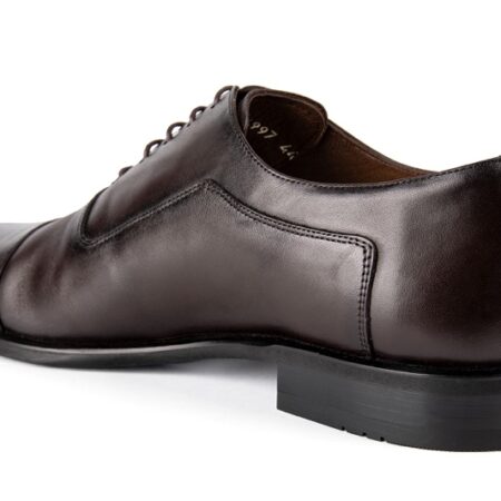 Ayakkabı fotograf cekimi erkek kahverengi rugan klasik rugan