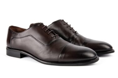 Ayakkabı fotograf cekimi erkek kahverengi rugan klasik rugan