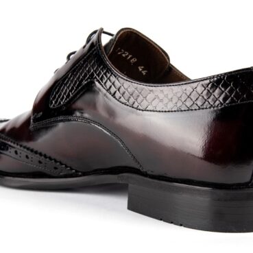 Ayakkabı fotograf cekimi erkek kahverengi rugan klasik rugan