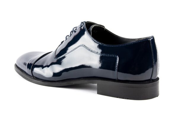 Ayakkabı fotograf cekimi erkek lacivert rugan klasik rugan