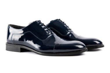 Ayakkabı fotograf cekimi erkek lacivert rugan klasik rugan