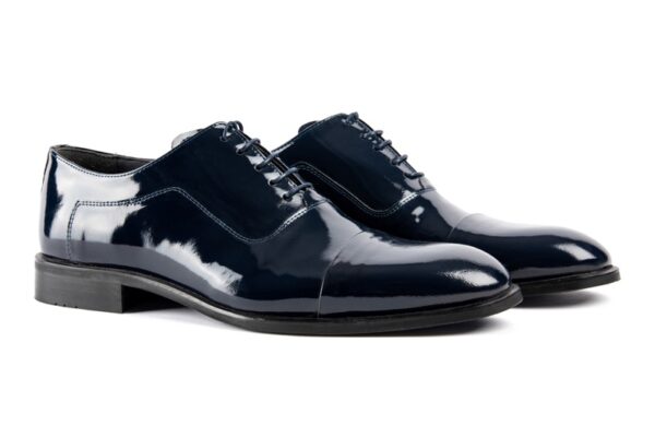 Ayakkabı fotograf cekimi erkek lacivert rugan klasik rugan