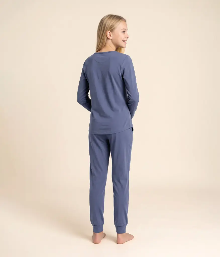 AI destekli Baykar pijama görseli · 9285_03